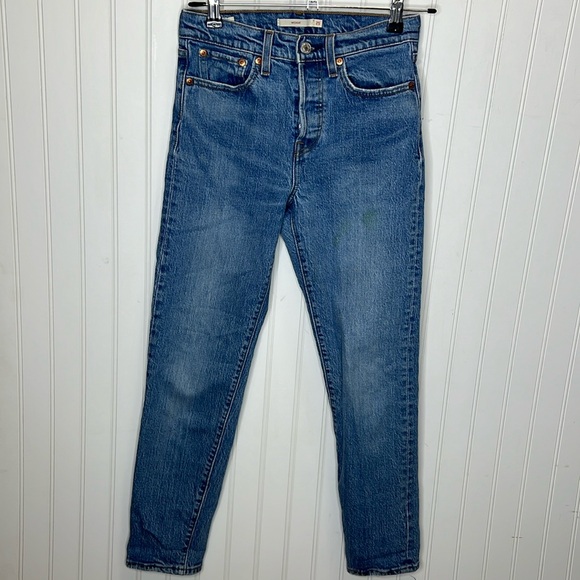 Levi's Denim - Levi’s Premium Wedgie Button Fly Jeans Size 25